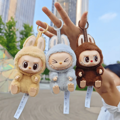 ✨ Labubu® Keycharm – Llavero Labubu de Peluche | ¡El accesorio viral que roba miradas! ✨